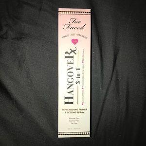 Too faced 3-in-1 primer and setting spray